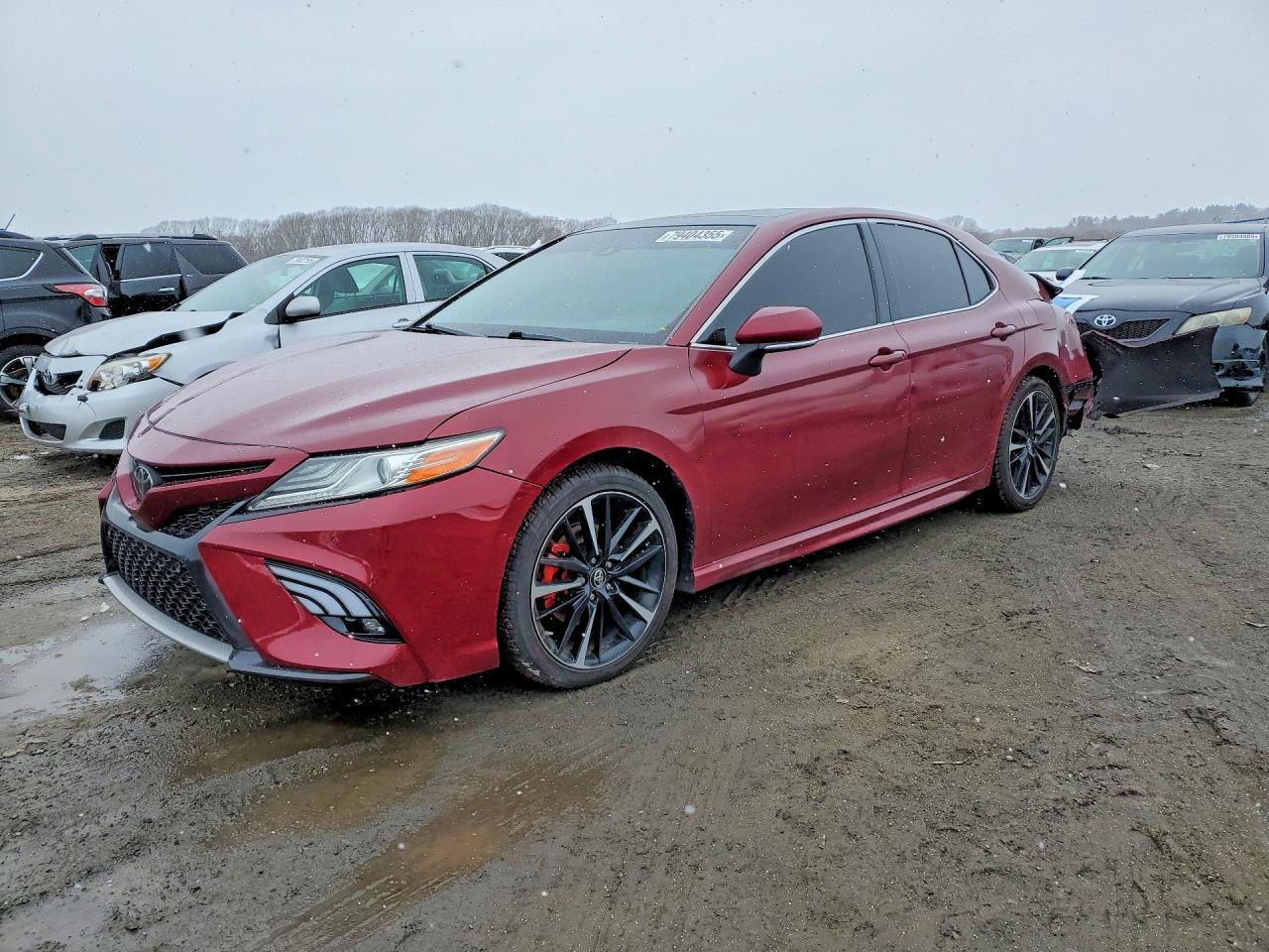 2018 TOYOTA CAMRY