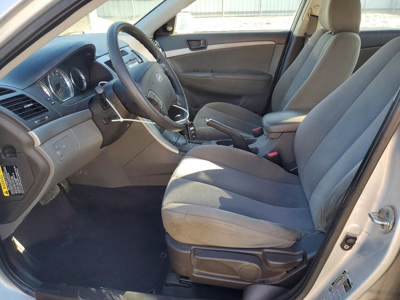2010 HYUNDAI SONATA
