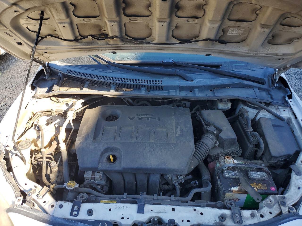 2011 TOYOTA COROLLA