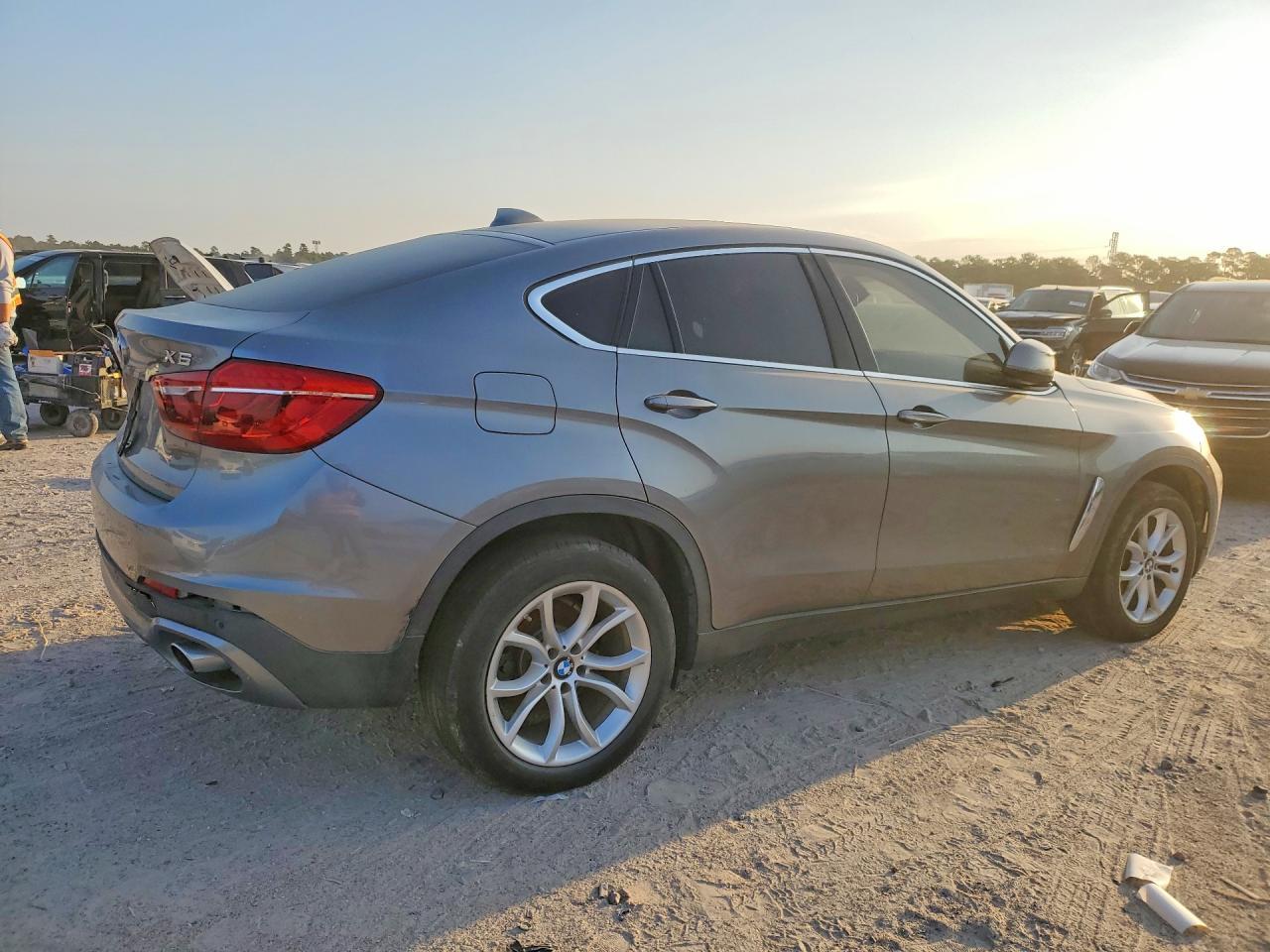 2015 BMW X6