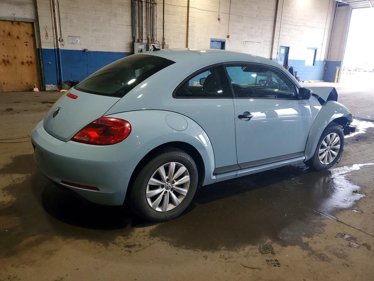 2015 VOLKSWAGEN Beetle