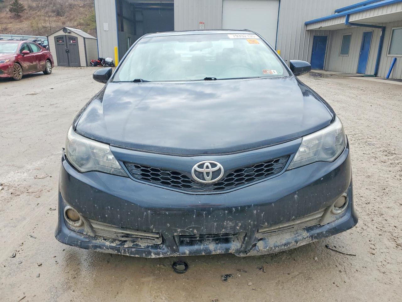 2014 TOYOTA CAMRY
