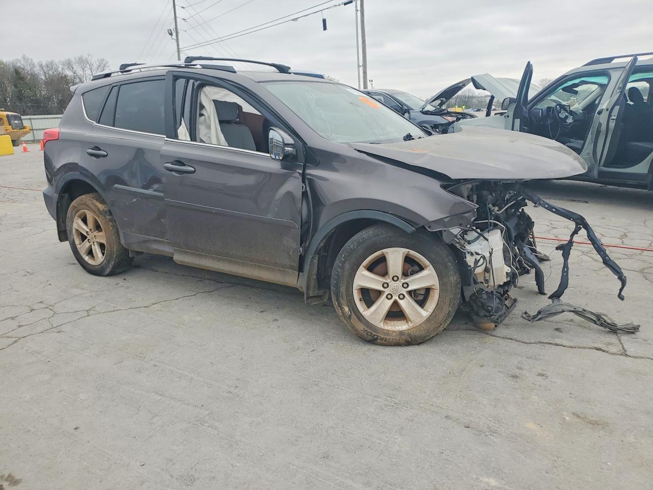 2013 TOYOTA RAV4