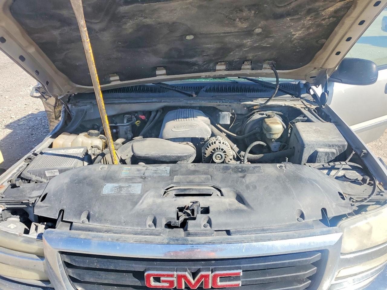 2005 GMC Sierra
