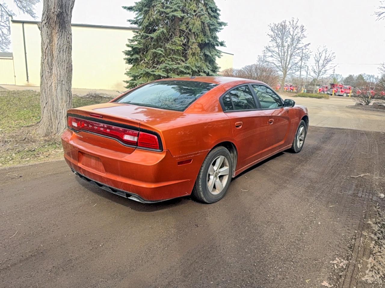 2011 DODGE CHARGER