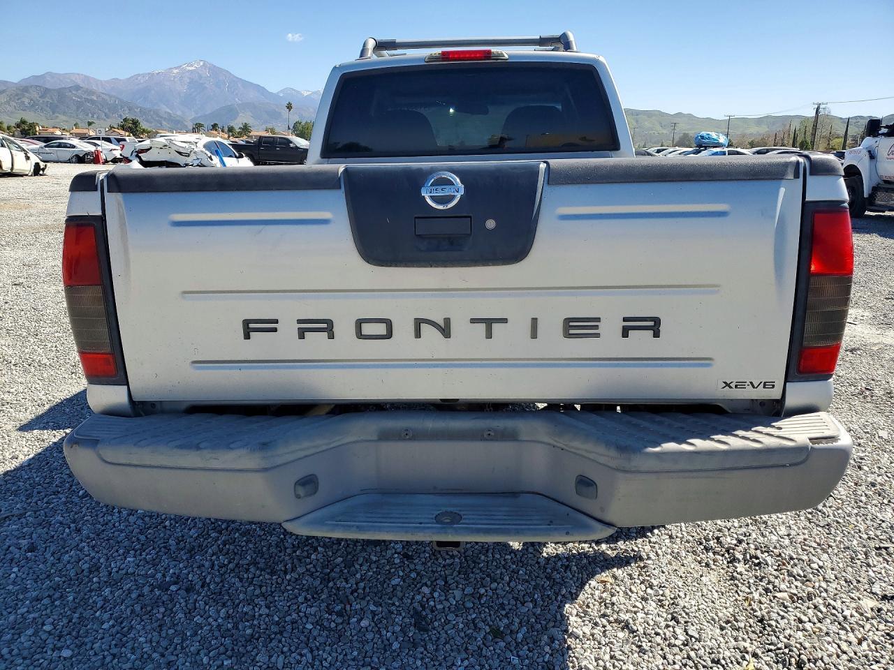 2004 NISSAN Frontier