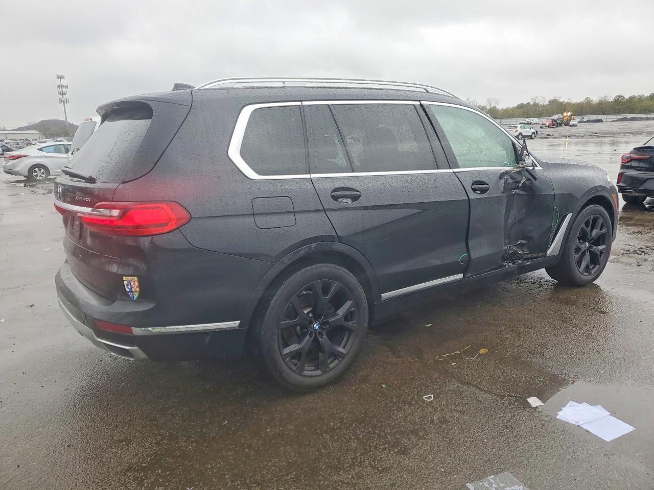 2022 BMW X7
