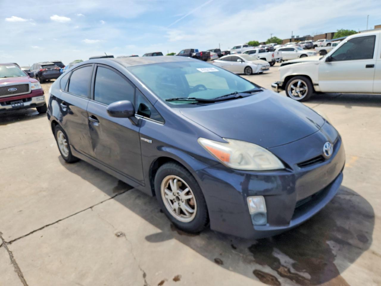 2010 TOYOTA PRIUS