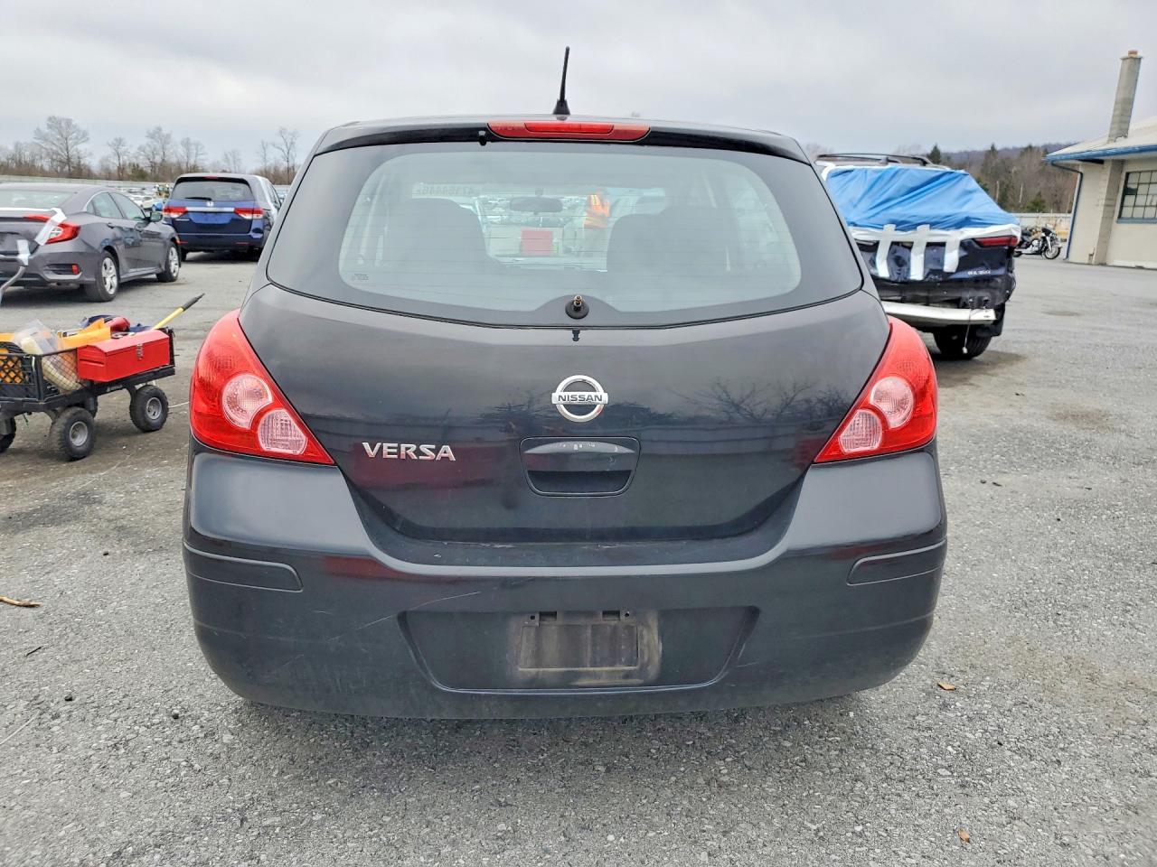 2012 NISSAN VERSA