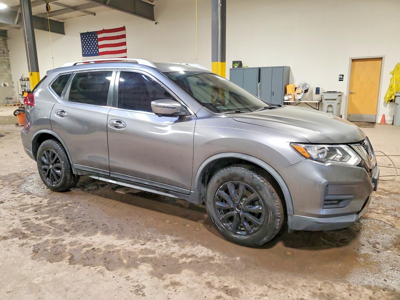 2018 NISSAN ROGUE