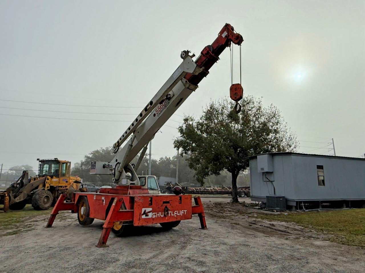 2003 Shuttlelift 5560b