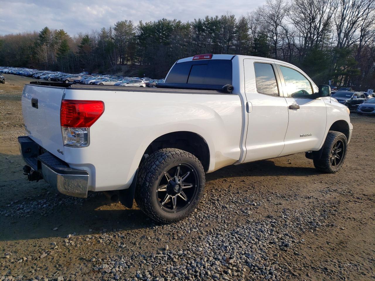 2012 TOYOTA TUNDRA