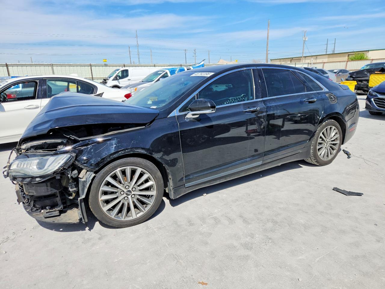 2017 LINCOLN MKZ