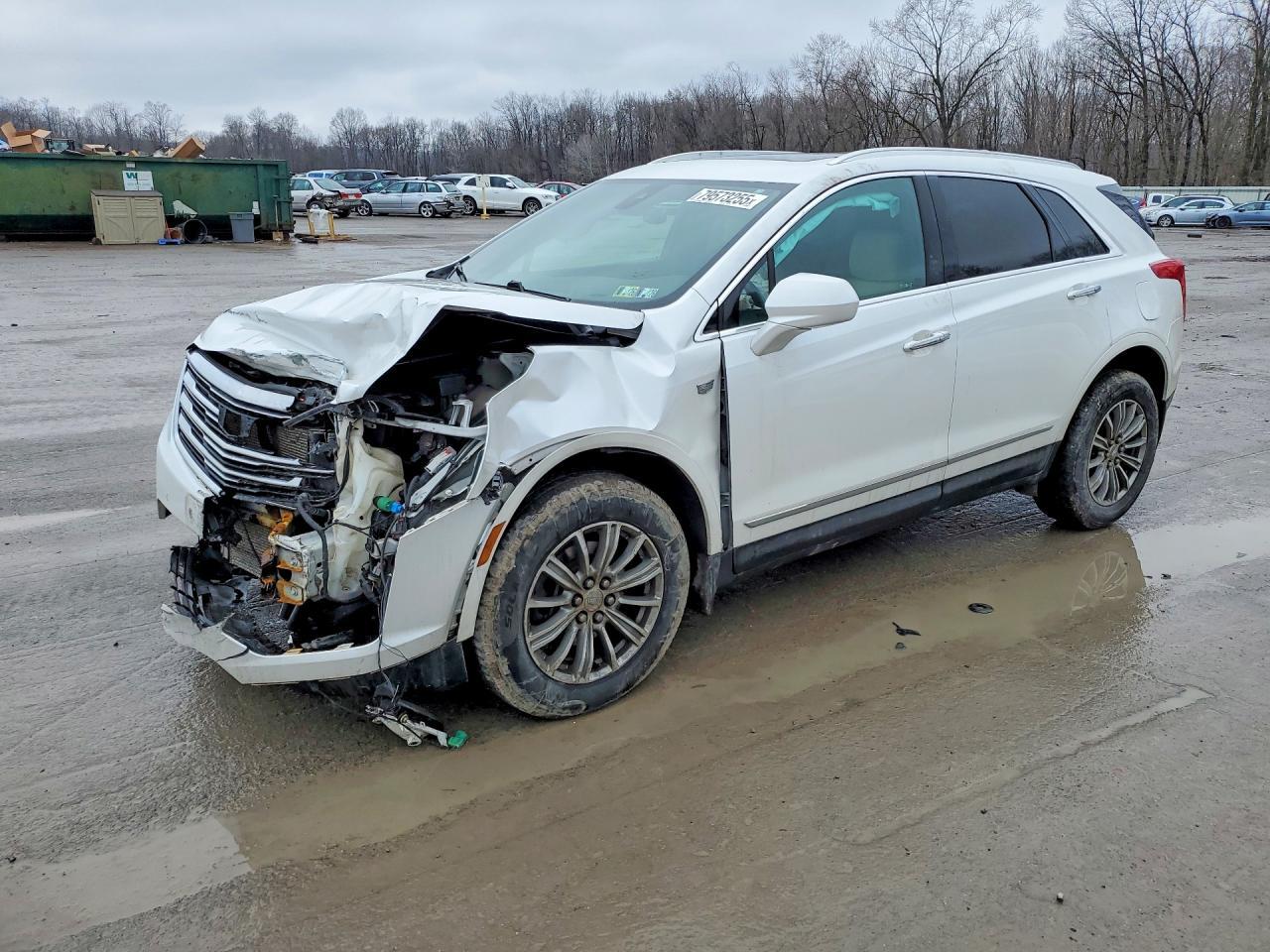 2017 CADILLAC XT5