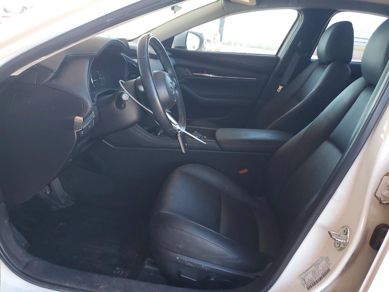 2021 MAZDA 3
