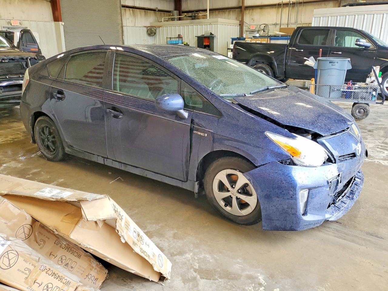 2012 TOYOTA PRIUS