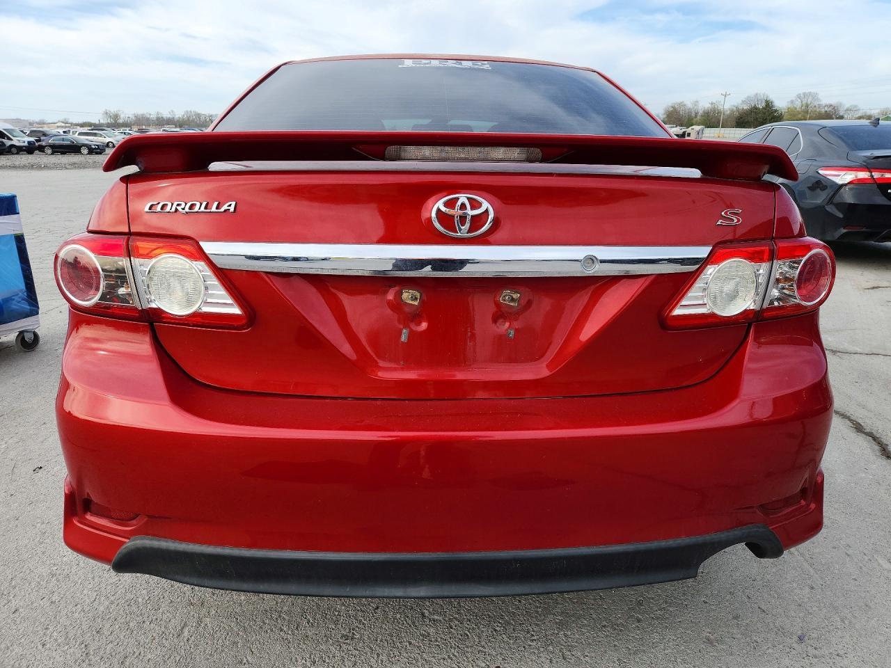 2013 TOYOTA COROLLA