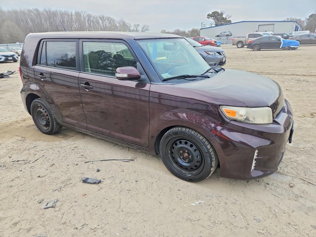 2013 SCION xB