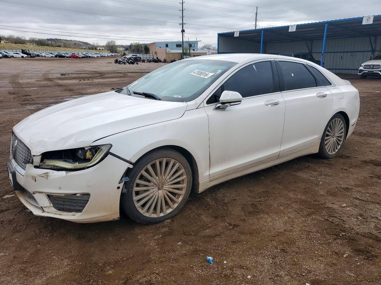 2017 LINCOLN MKZ