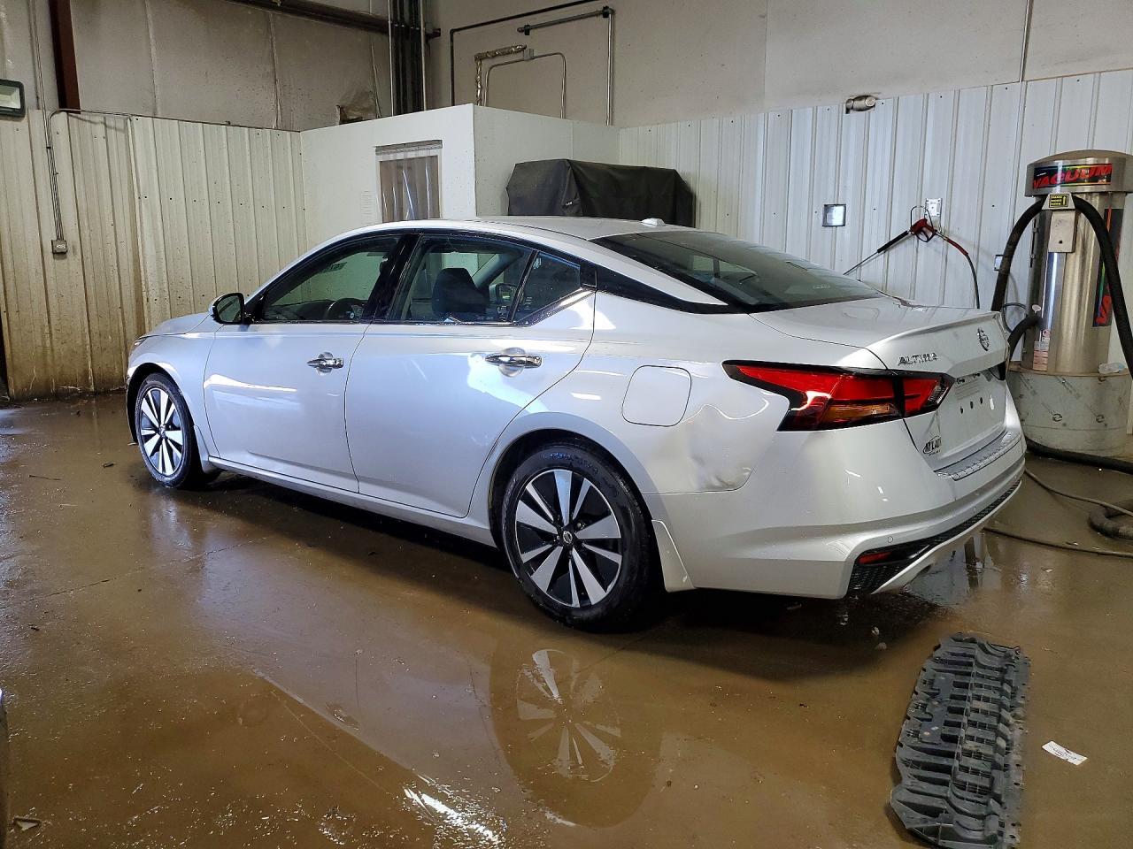 2019 NISSAN ALTIMA