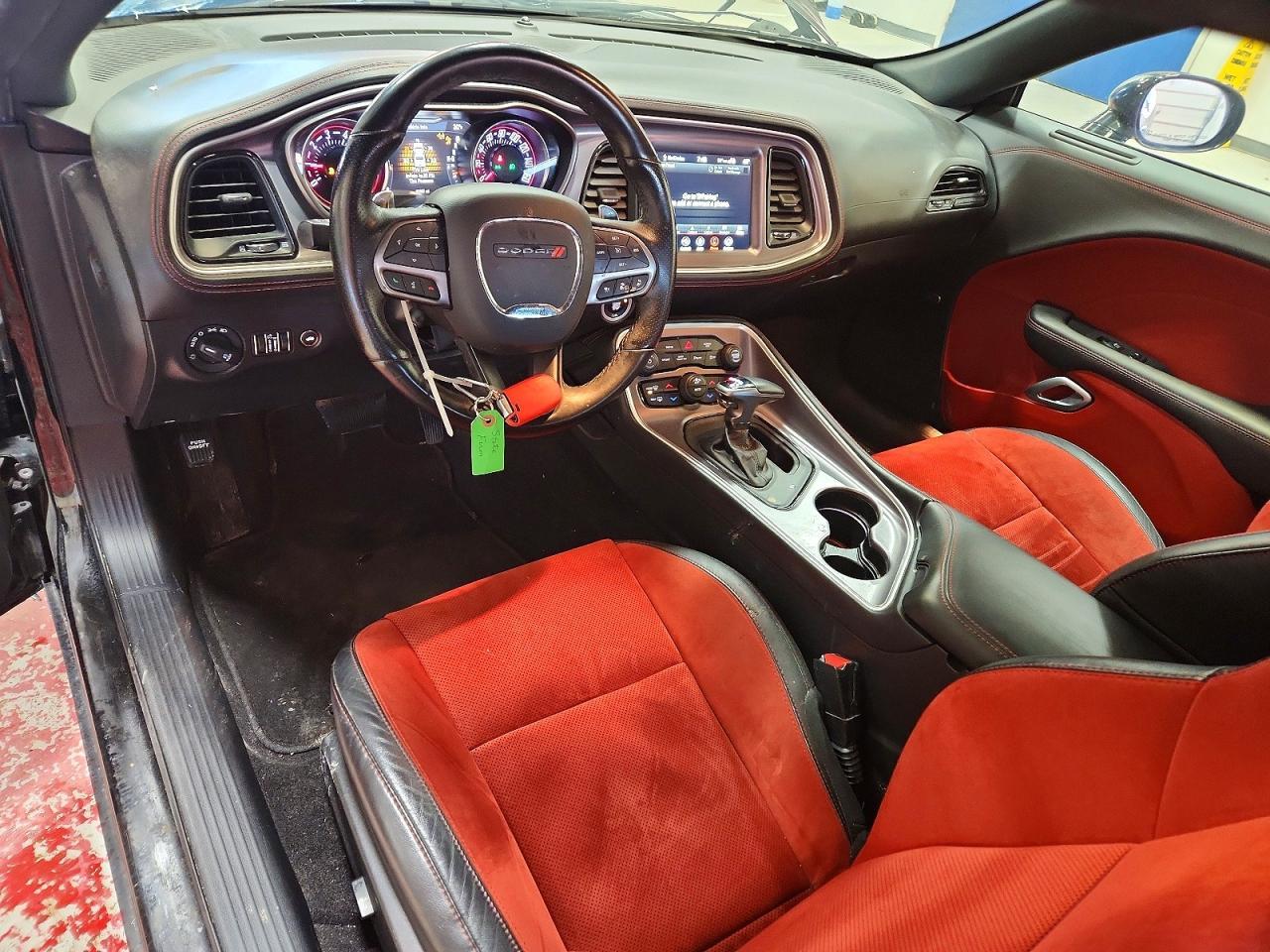2021 DODGE Challenger
