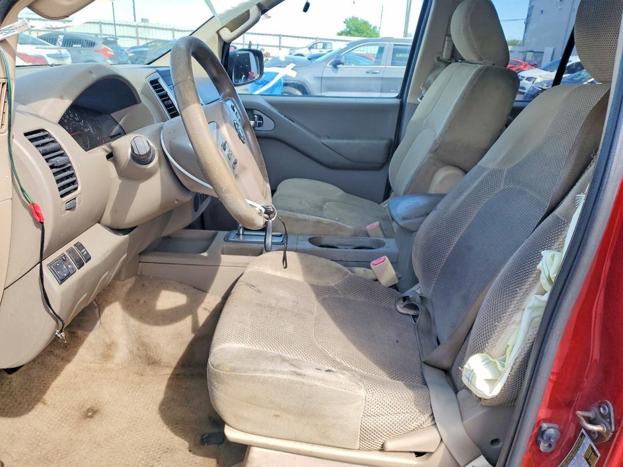 2014 NISSAN Frontier