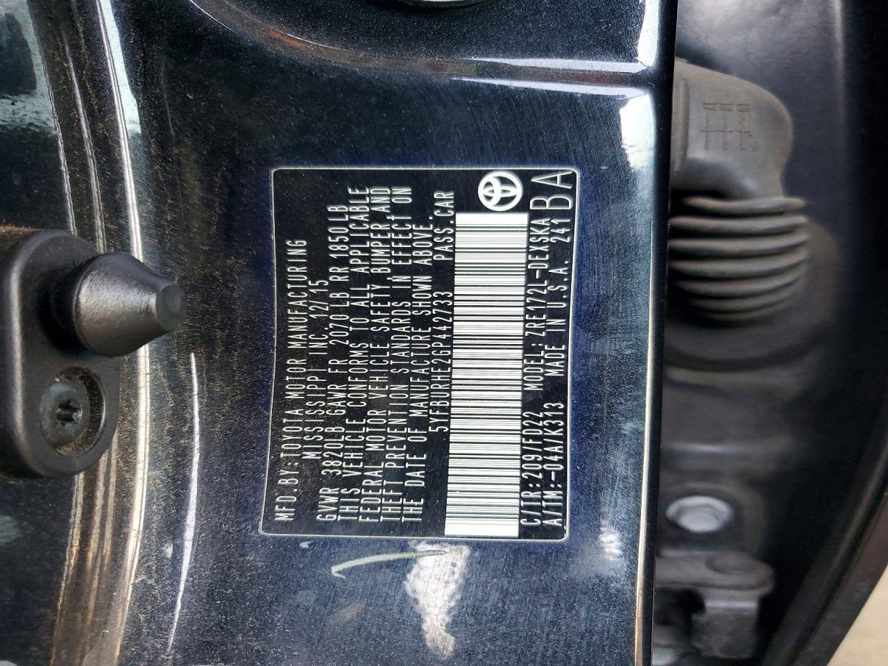 2016 TOYOTA COROLLA