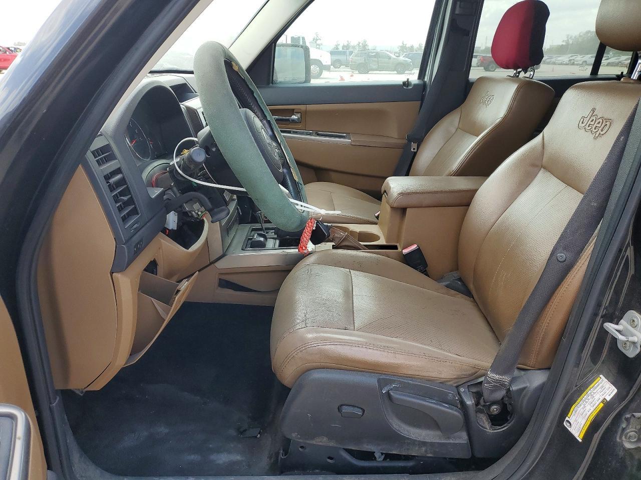 2012 JEEP Liberty