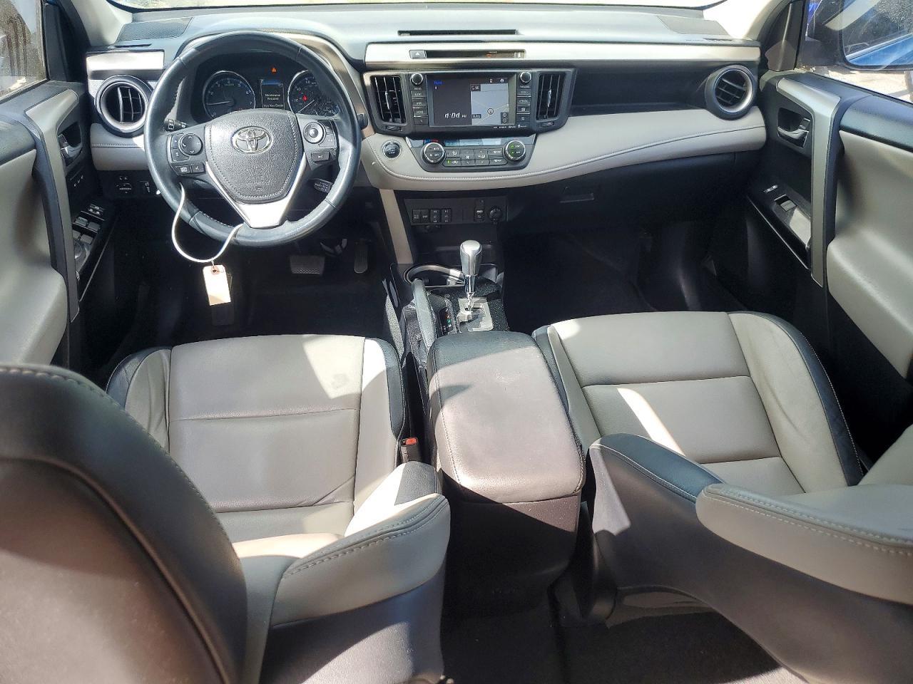 2016 TOYOTA RAV4