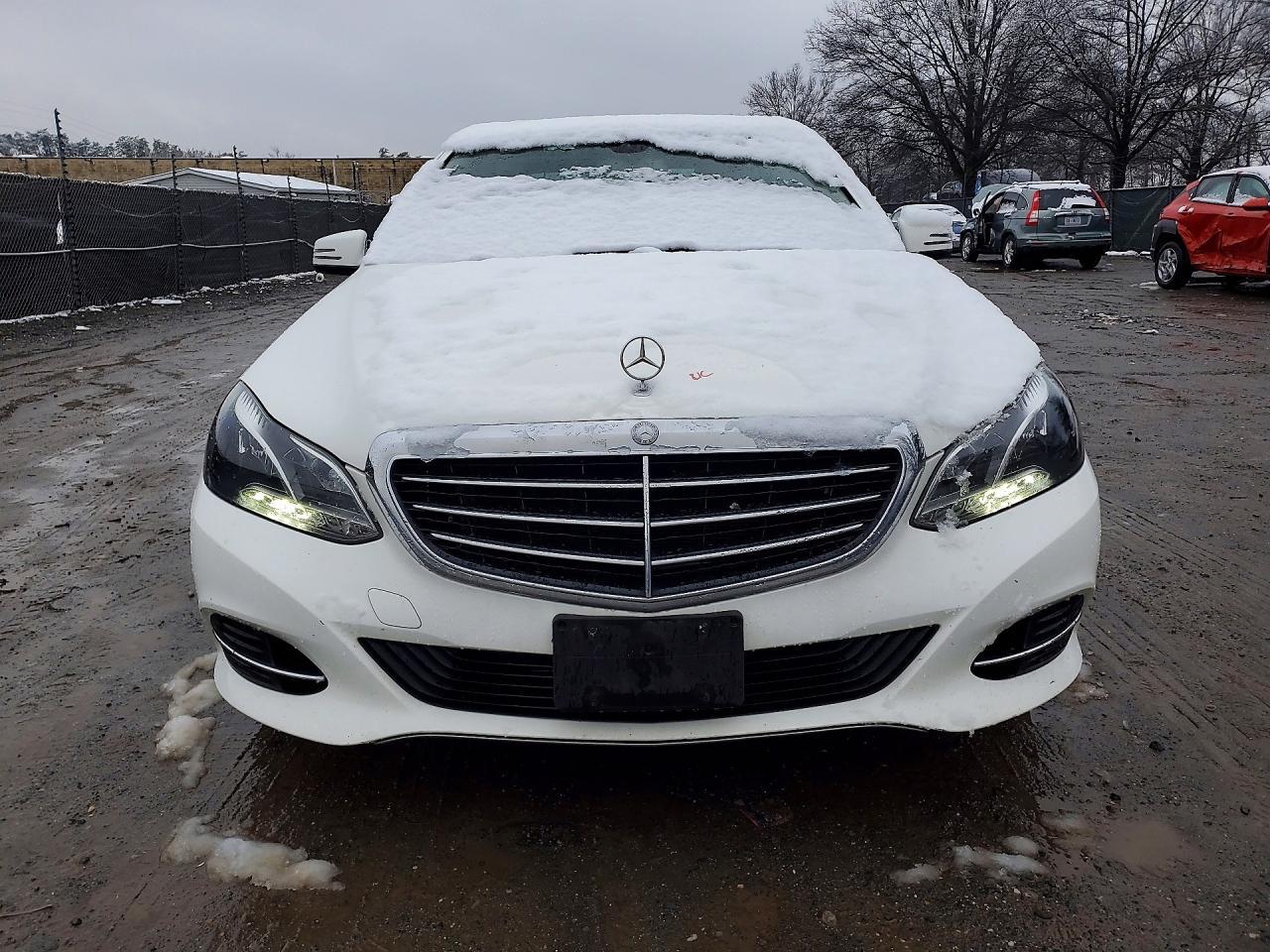2015 MERCEDES-BENZ E-Class