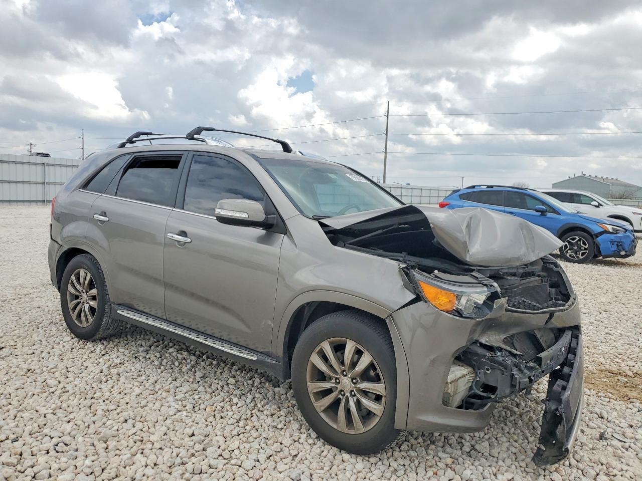 2012 KIA SORENTO