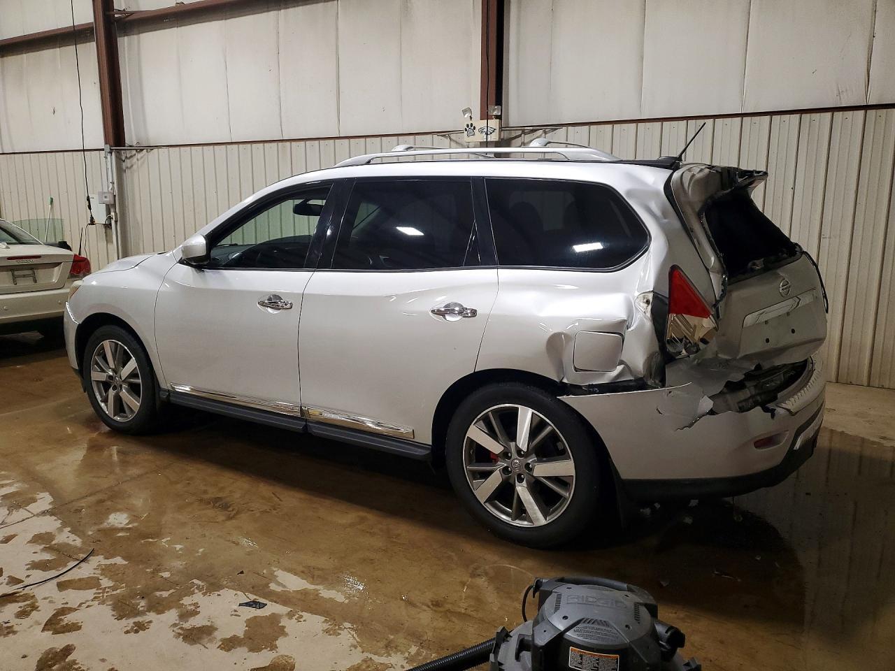 2015 NISSAN PATHFINDER
