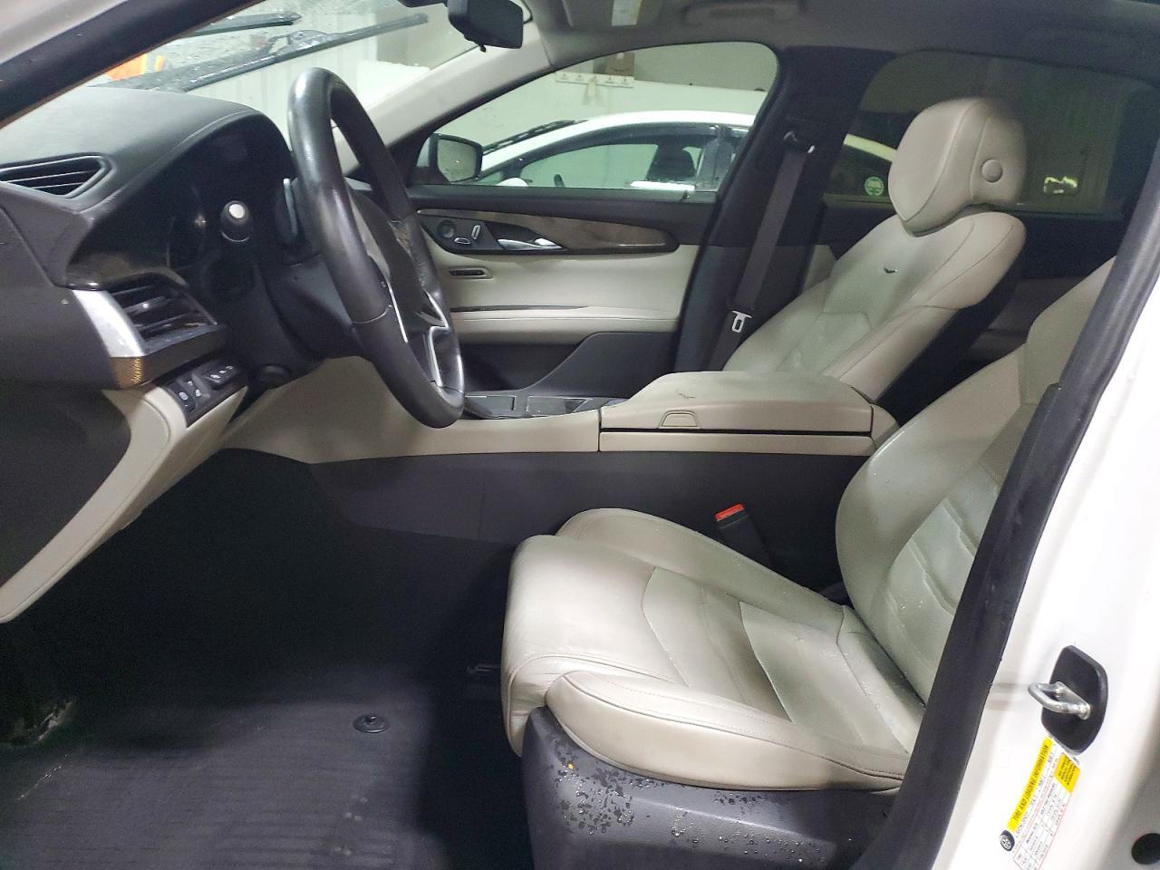 2017 CADILLAC CT6
