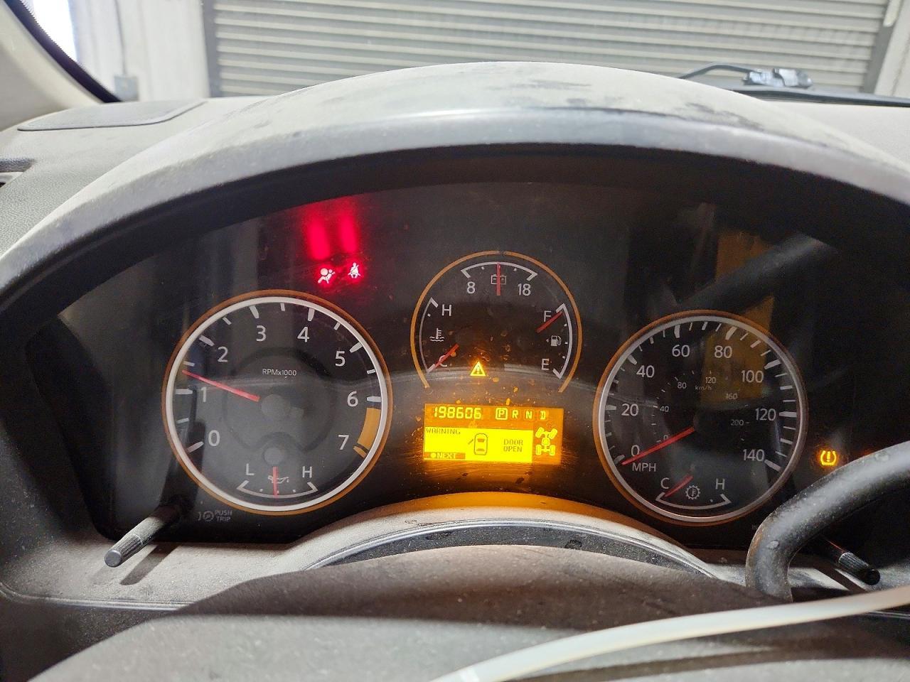 2012 NISSAN Titan