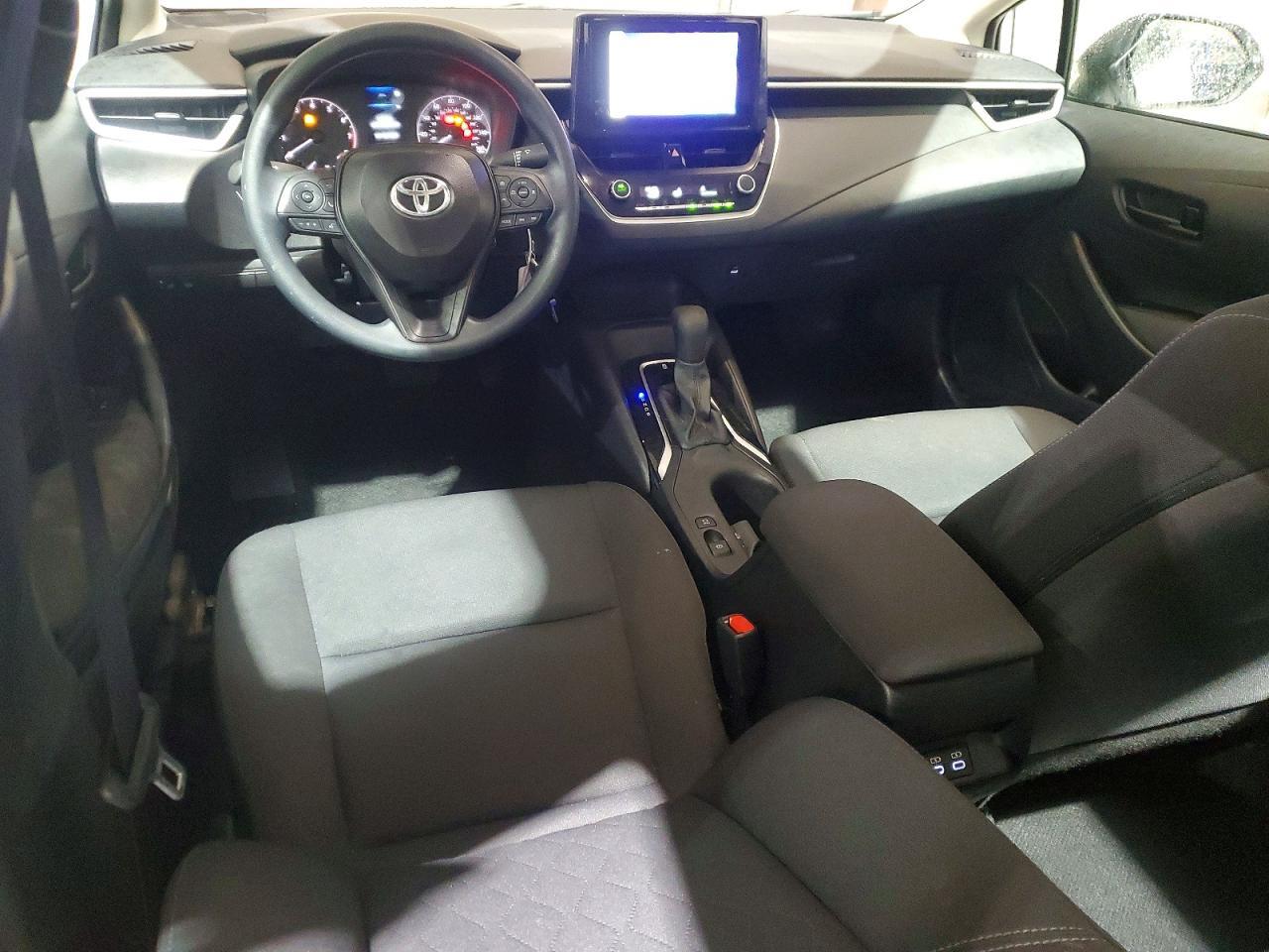 2025 TOYOTA COROLLA