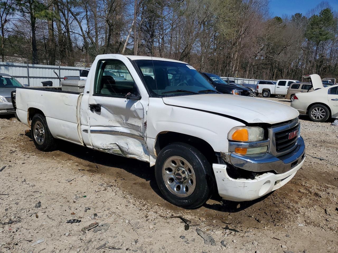 2005 GMC Sierra