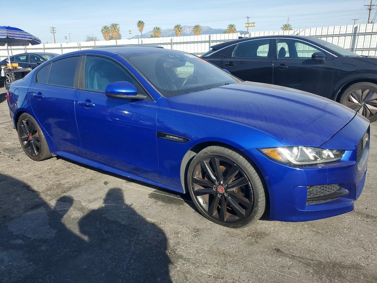 2017 JAGUAR XE