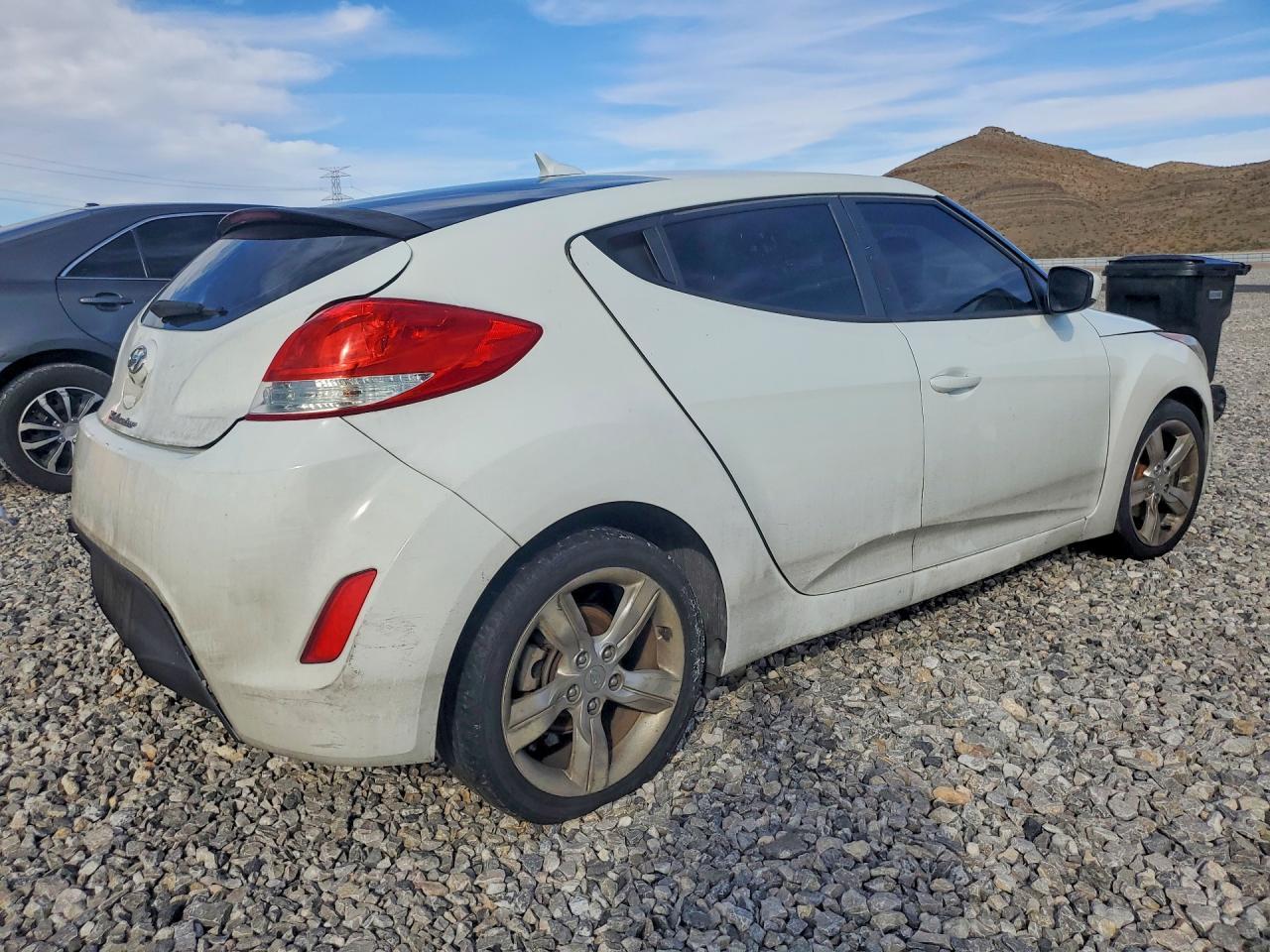 2014 HYUNDAI VELOSTER