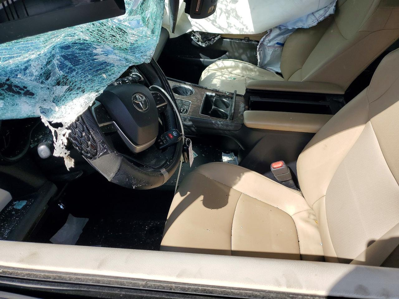 2022 TOYOTA SIENNA