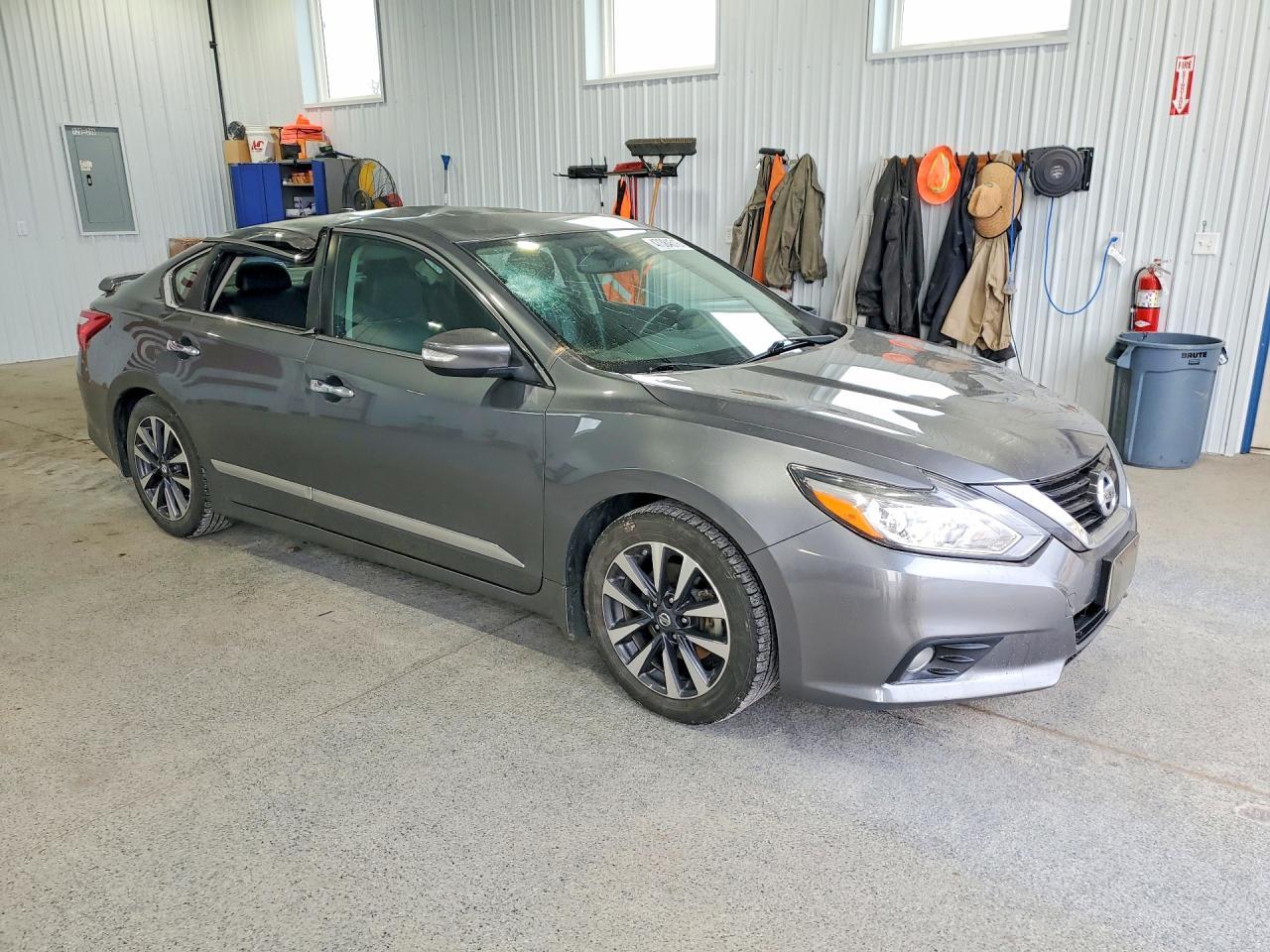 2016 NISSAN ALTIMA