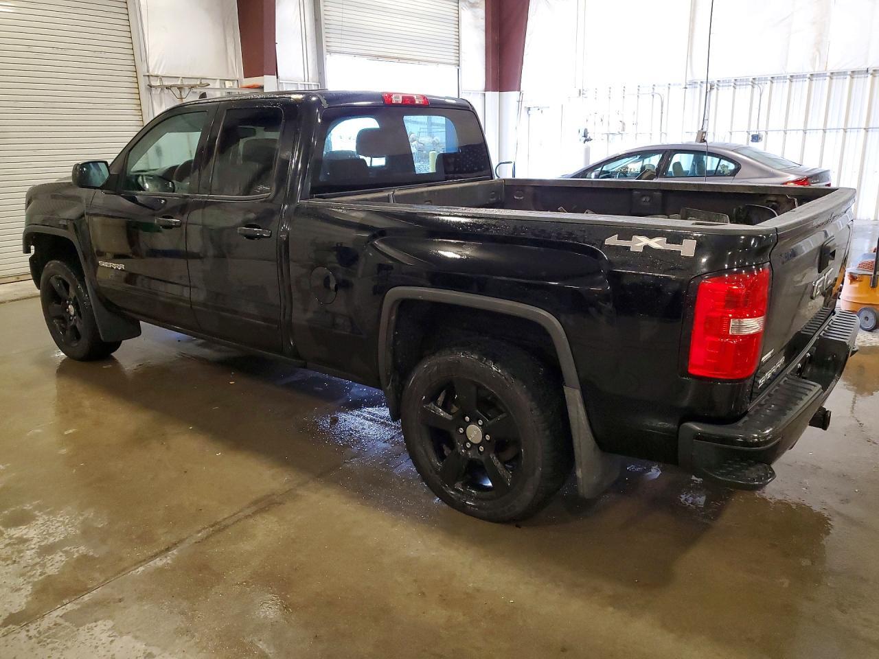 2015 GMC Sierra