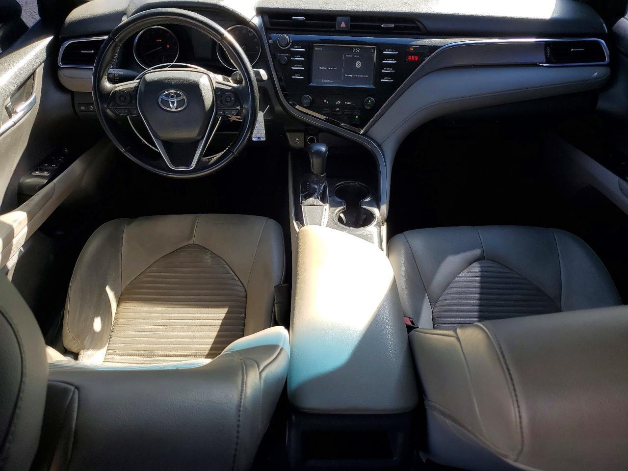 2018 TOYOTA CAMRY