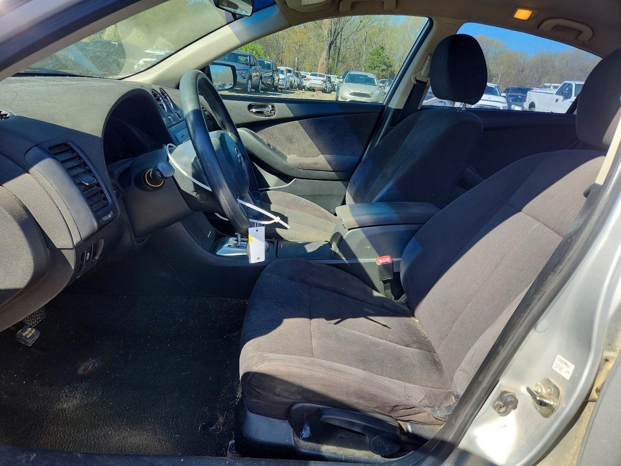 2012 NISSAN ALTIMA
