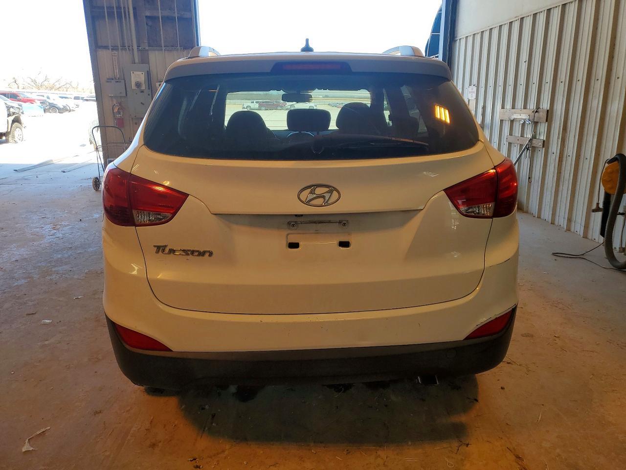 2015 HYUNDAI TUCSON