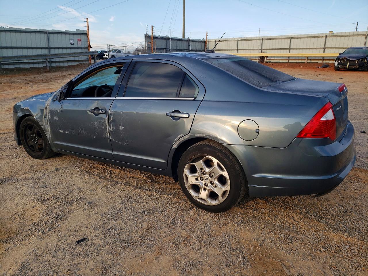 2011 FORD FUSION