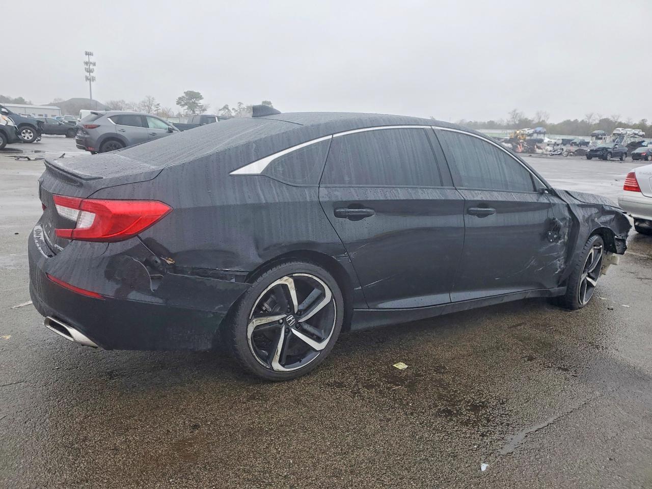 2022 HONDA ACCORD