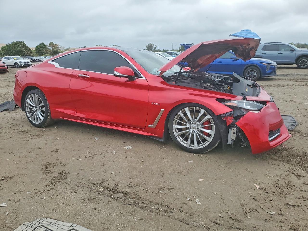 2017 INFINITI Q60