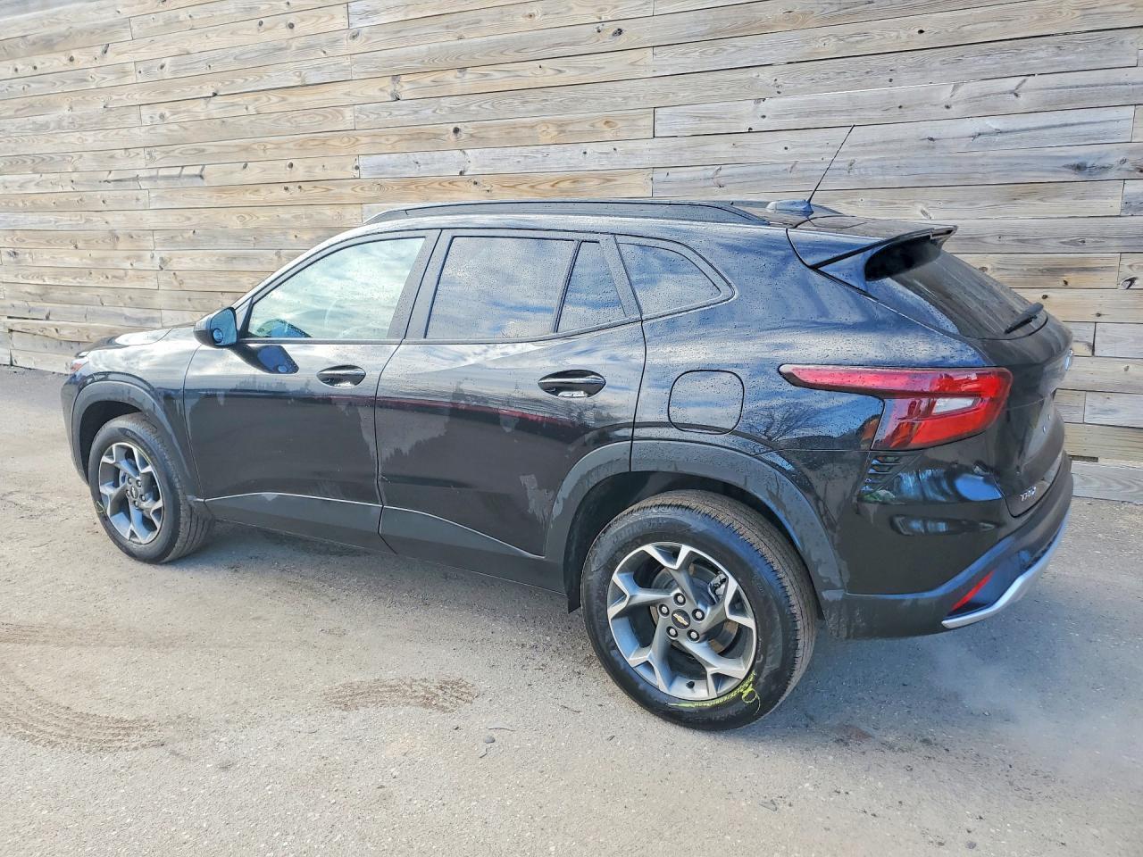 2025 CHEVROLET TRAX