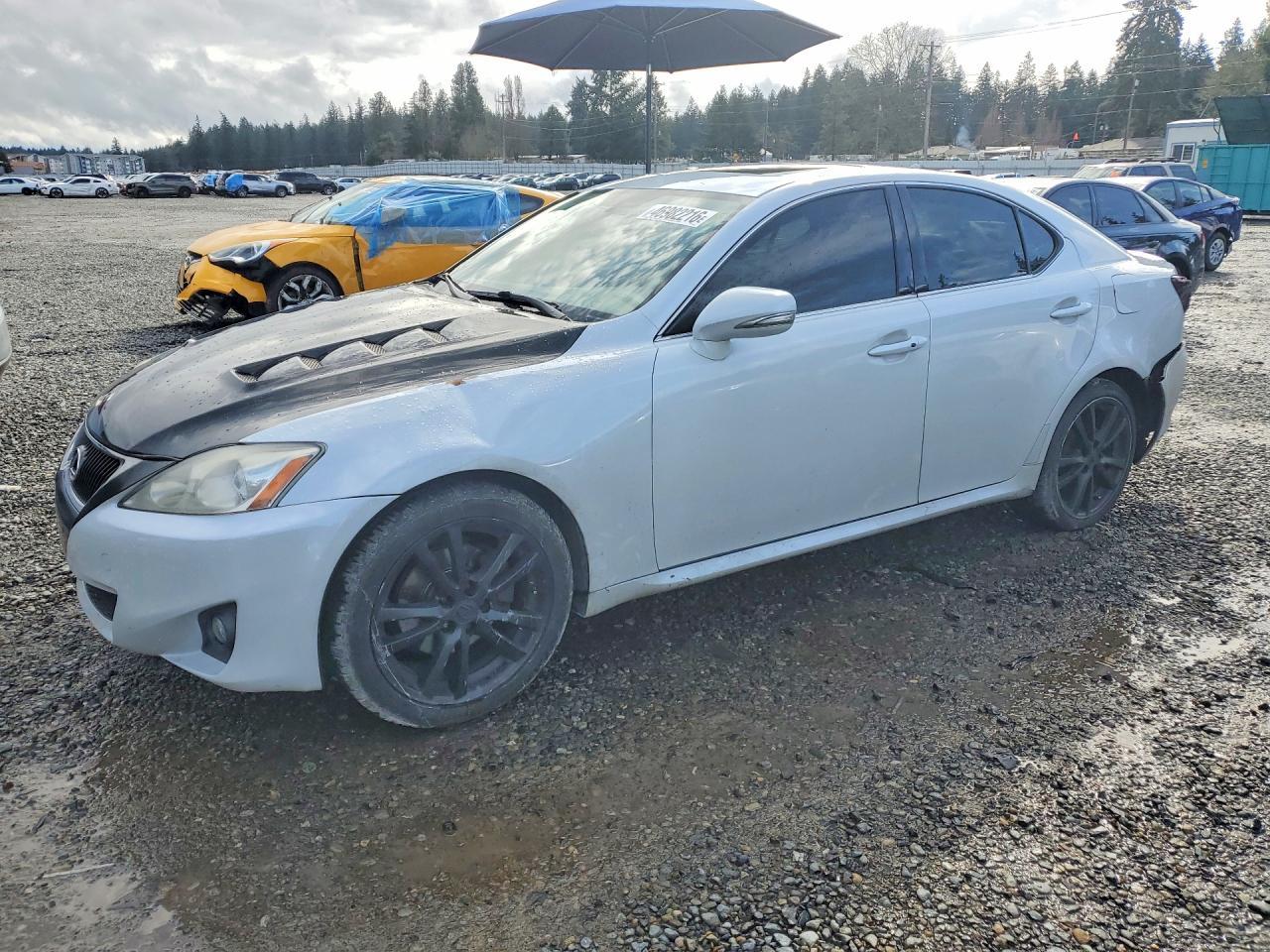 2011 LEXUS IS 250