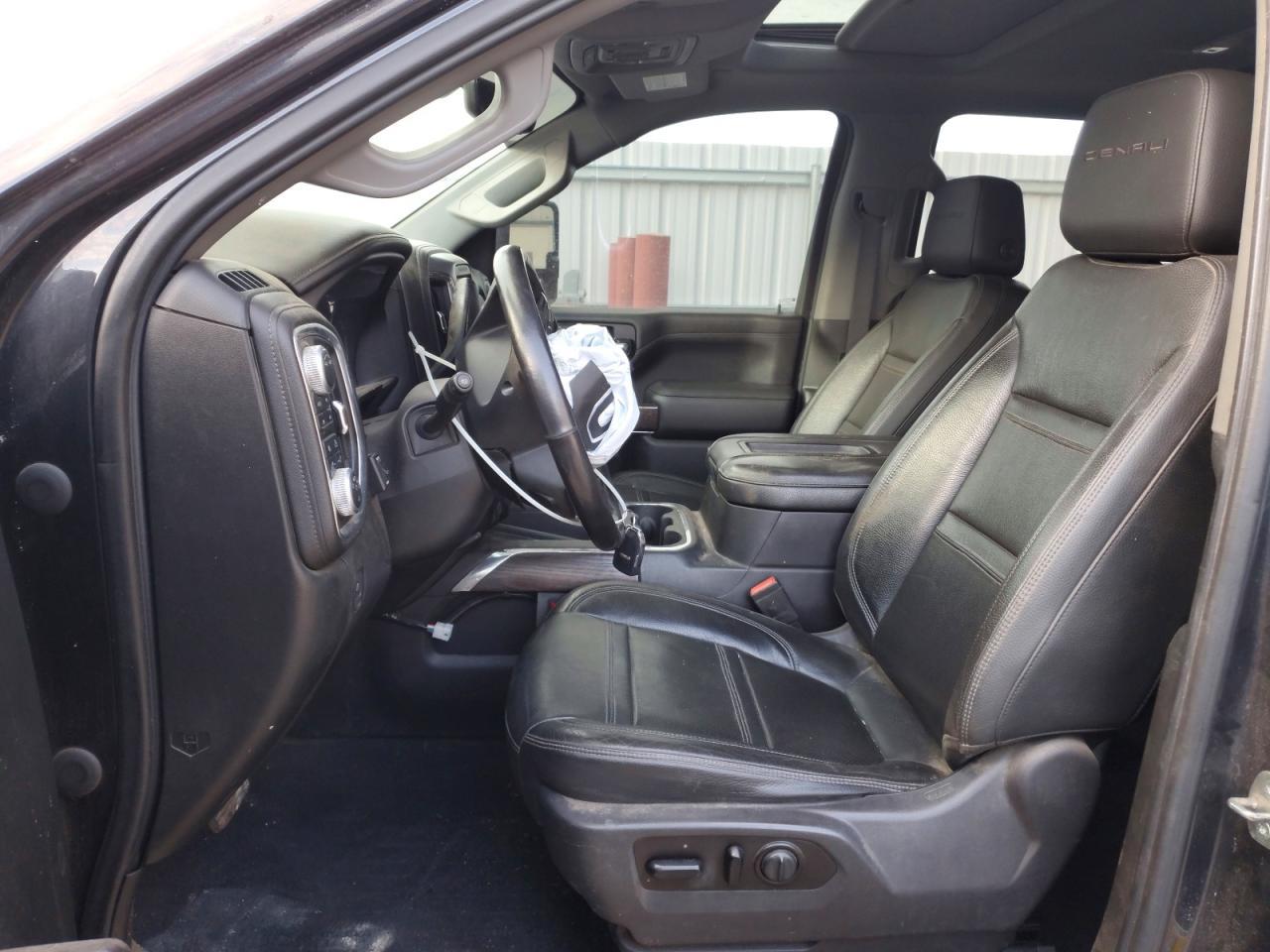 2020 GMC Sierra
